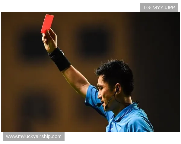 马德里德比现争议判罚,VAR确认莫德里奇踩踏未获红牌 马德里德比现争议判罚,VAR确认莫德里奇踩踏未获红牌