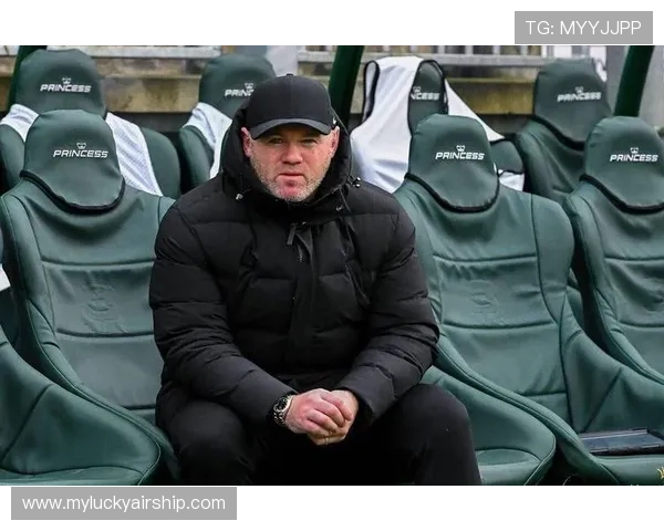 鲁尼播客点评英超引援,关注新生代球员表现 鲁尼播客点评英超引援,关注新生代球员表现